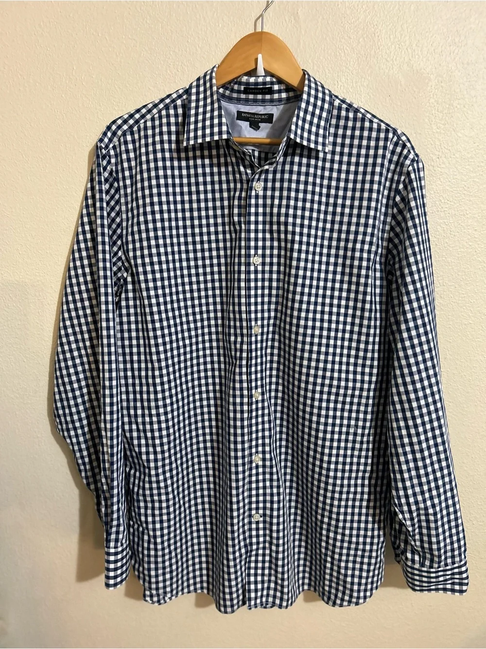 Banana Republic Men's XL Gingham Button-Up Shirt Camden Fit Non Iron